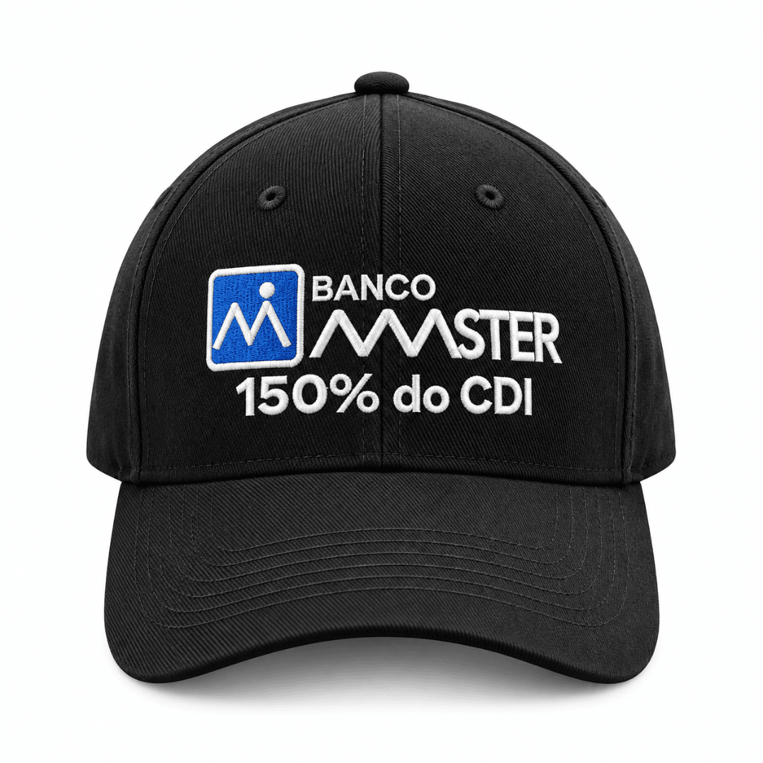 Boné preto com bordado Banco Master 150% do CDI, vista frontal