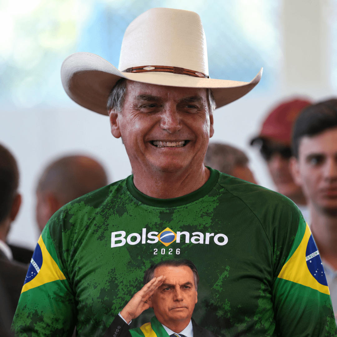 Fotografia de contexto com a camisa Bolsonaro 2026 sendo usada em um evento